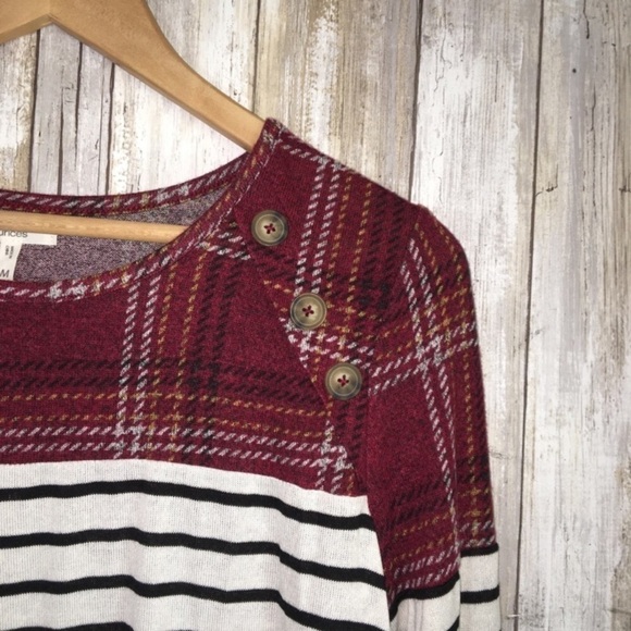 NWT Maurices Two Toned Blouse - Picture 4 of 6